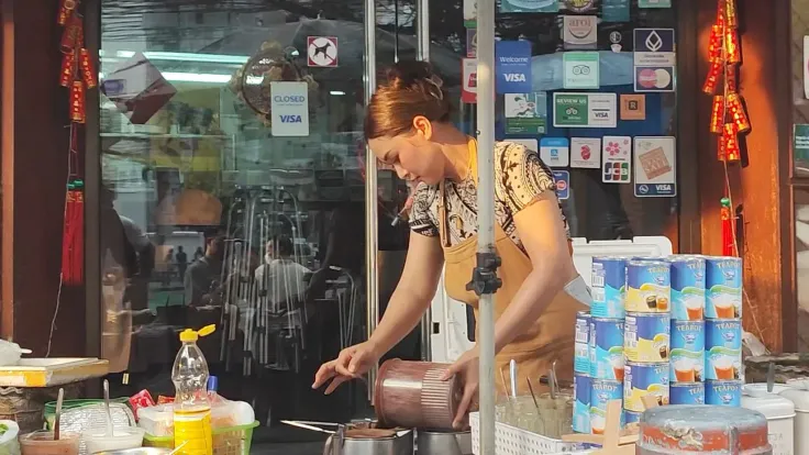 Women Entrepreneurs in Bangkok Street Food Scene