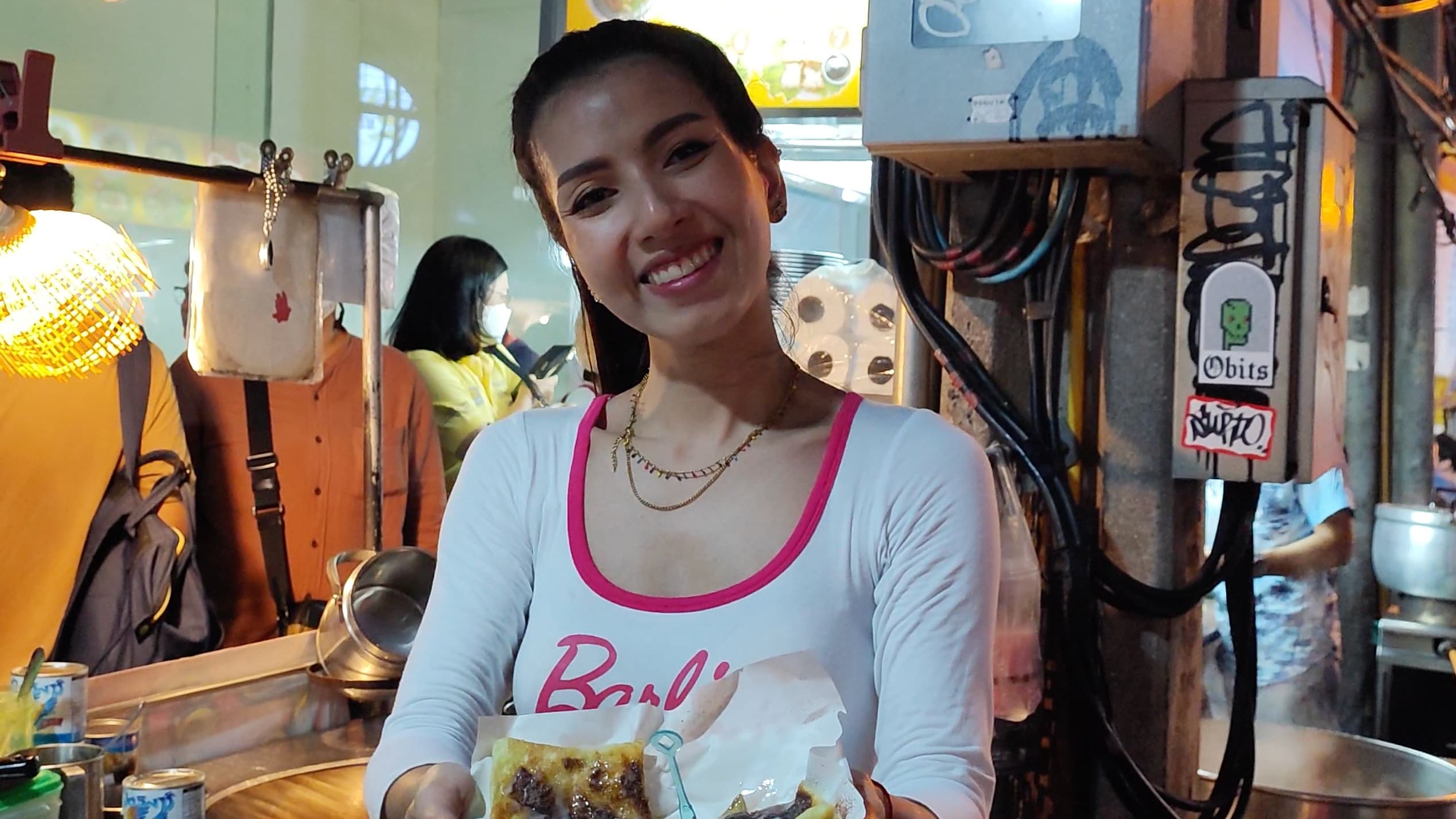 Benjawan Kaewsaen The Inspiring Roti Lady Of Bangkok A Street And Village Eats Adventure 